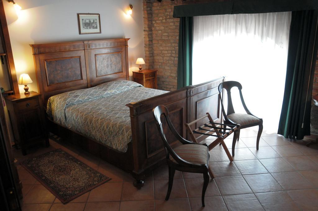 Agriturismo-R&B Corte Dei Gioghi Ferrara Room photo