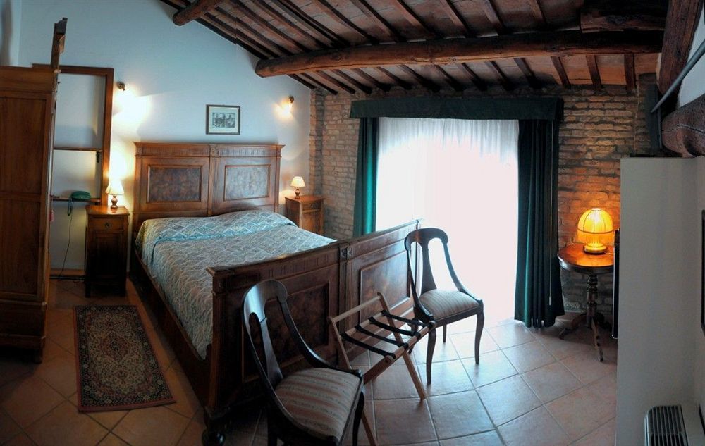 Agriturismo-R&B Corte Dei Gioghi Ferrara Exterior photo