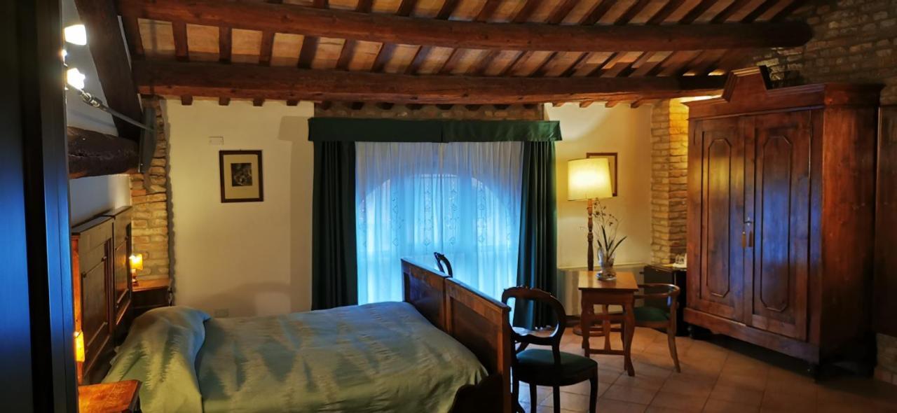 Agriturismo-R&B Corte Dei Gioghi Ferrara Exterior photo